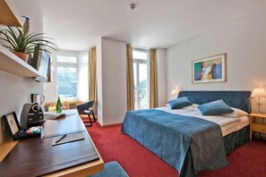 Cots/infant beds - Hotel Schweizerhof St. Moritz (Saint Moritz)
