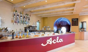 Dining - Hotel Schweizerhof St. Moritz (Saint Moritz)