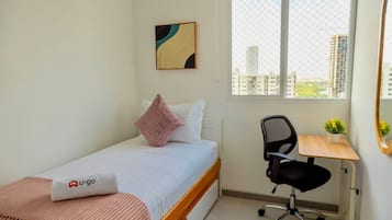 Apartamento, 3 habitaciones | 3 dormitorios, espacio para trabajar con un portátil, wifi gratis