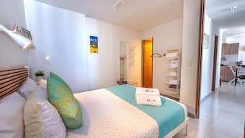 Apartment, 3 Bedrooms | 3 bedrooms, laptop workspace, WiFi (free), bed sheets