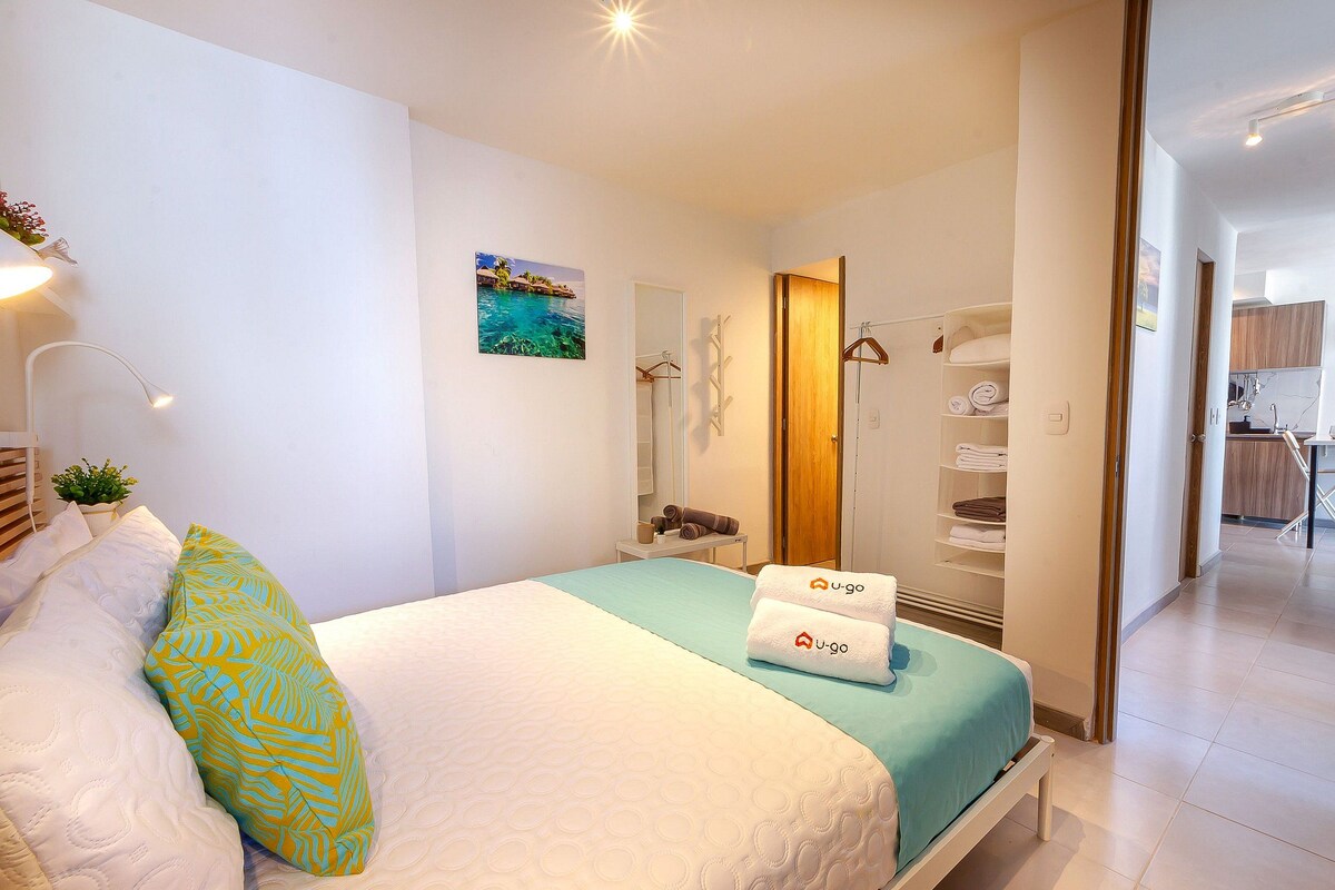 Apartment, 3 Bedrooms | 3 bedrooms, laptop workspace, free WiFi, bed sheets
