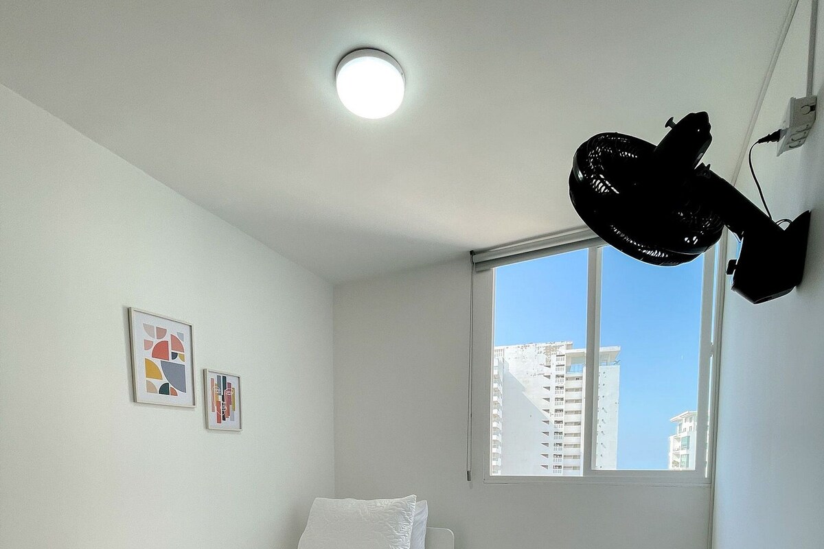 Apartment, 3 Bedrooms | 3 bedrooms, laptop workspace, WiFi (free), bed sheets