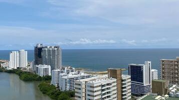 Vue depuis lâhĂ©bergement