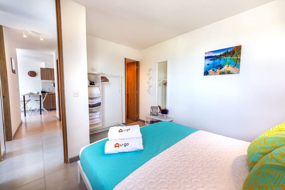 Apartment, 3 Bedrooms | 3 bedrooms, laptop workspace, free WiFi, bed sheets