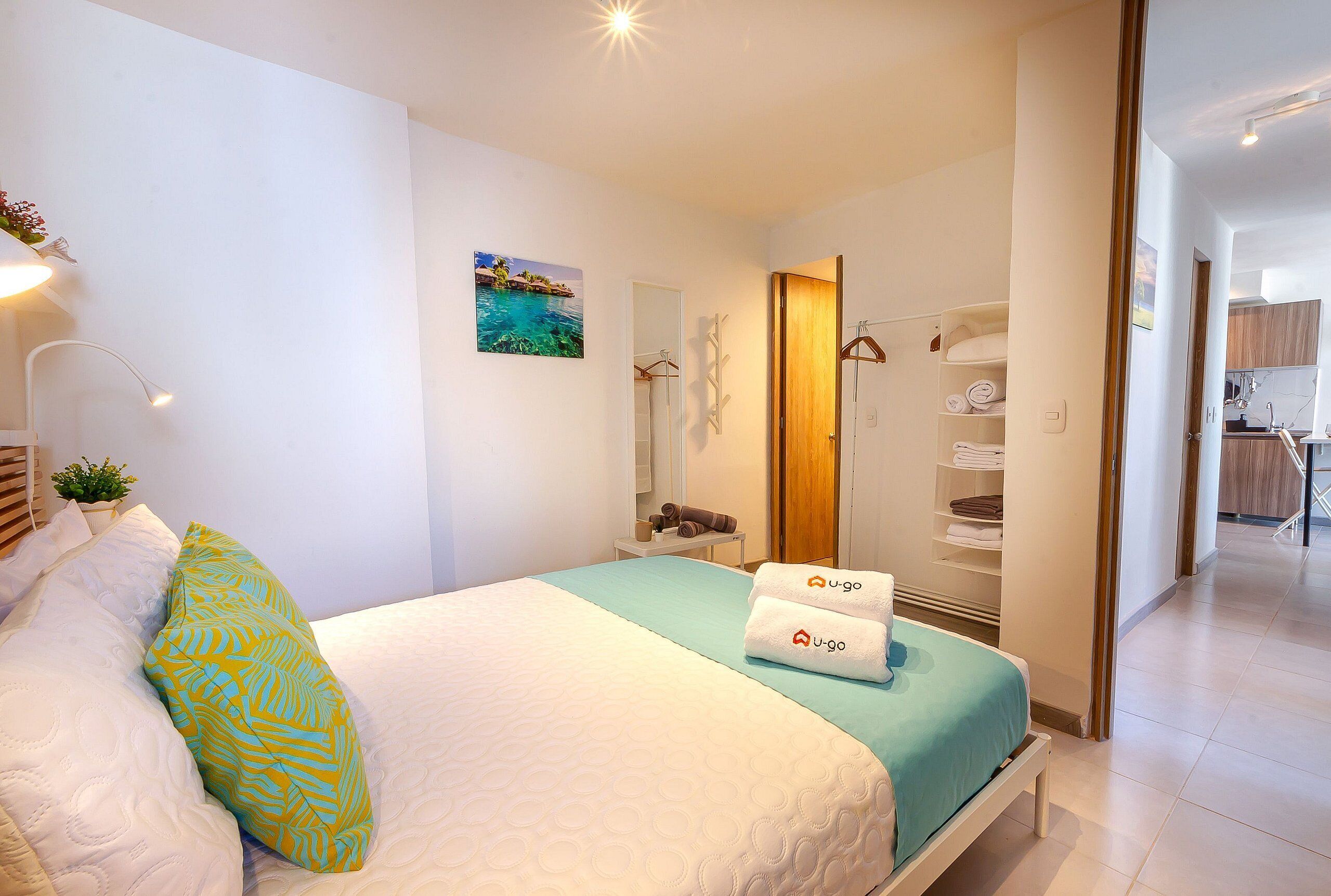 3 habitaciones, espacio para trabajar con laptop y wifi gratis 