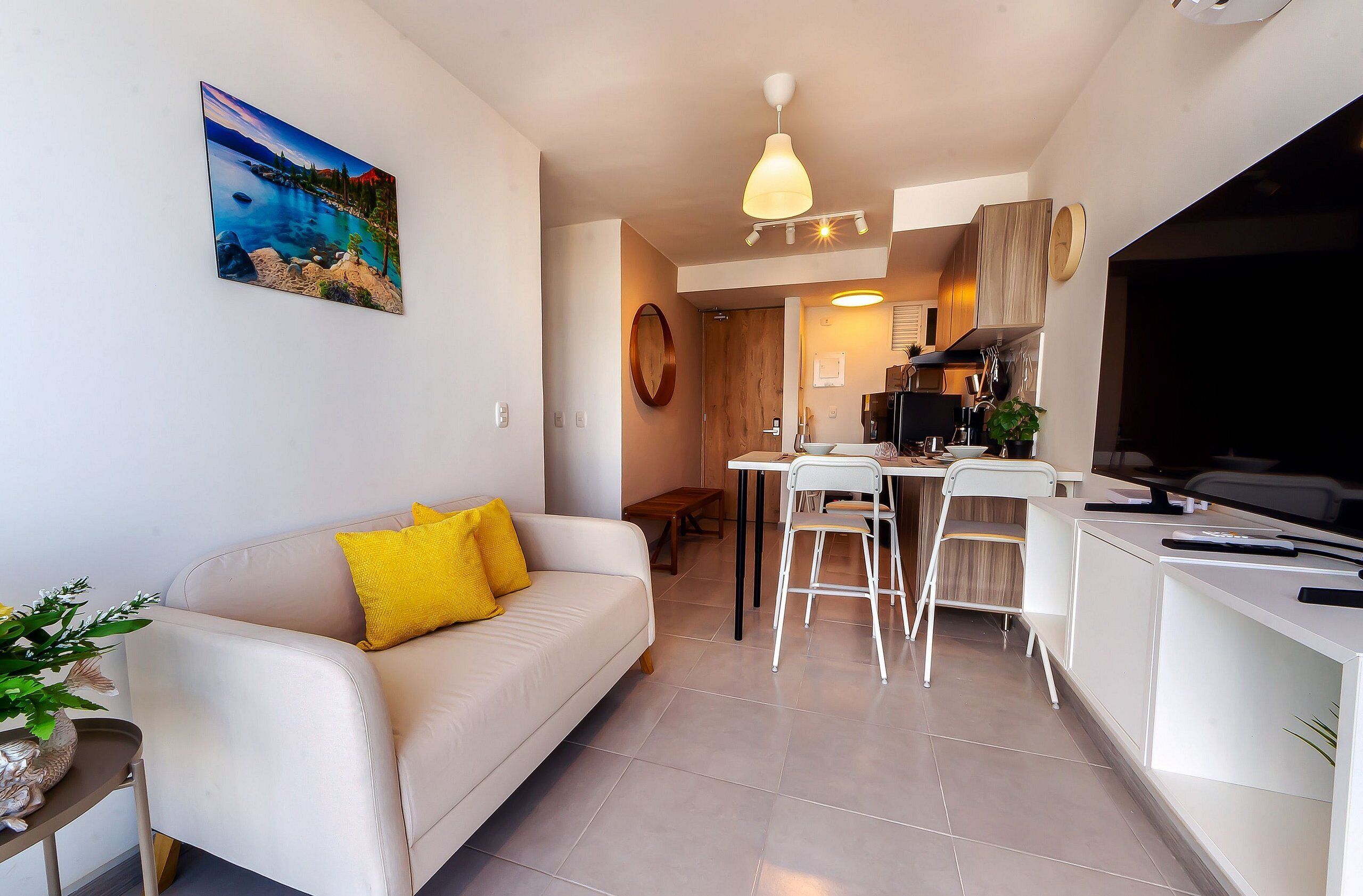 Appartement, 3 chambres | Coin séjour | TV connectée, lecteur de DVD