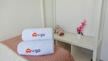 Apartment, 3 Bedrooms | 3 bedrooms, laptop workspace, free WiFi, bed sheets