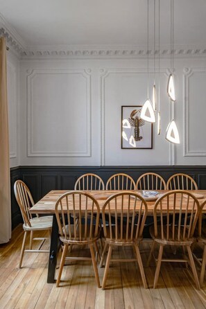 Dining - Grande Maison Germot - 24 rue Germot - Vichy (Vichy)