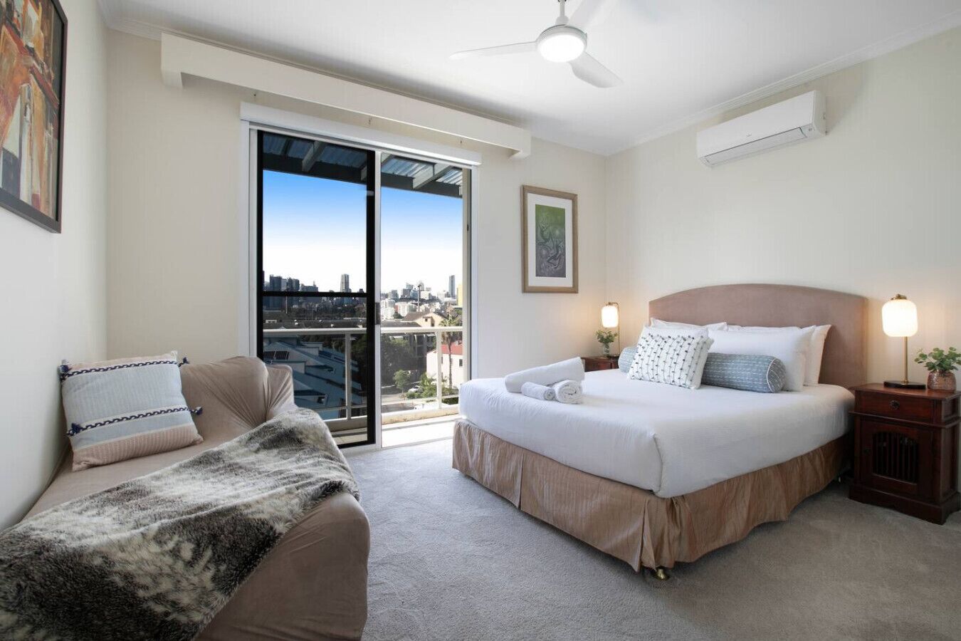 2 chambres, bureau, fer et planche à repasser, Wi-Fi gratuit