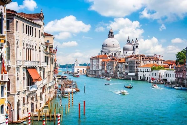 Unclassified image, 1 of 24, button - Hotel Airone (Venice)