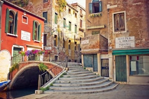 Unclassified image, 5 of 24, button - Hotel Airone (Venice)