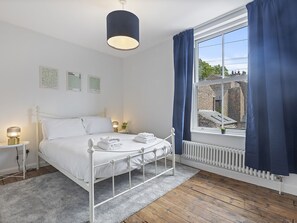 3 Schlafzimmer, Bügeleisen/Bügelbrett, kostenloses WLAN, Bettwäsche