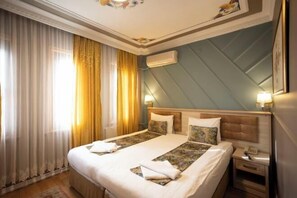 Cots/infant beds - Hotel Tashkonak Istanbul (Istanbul)