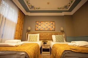 Cots/infant beds