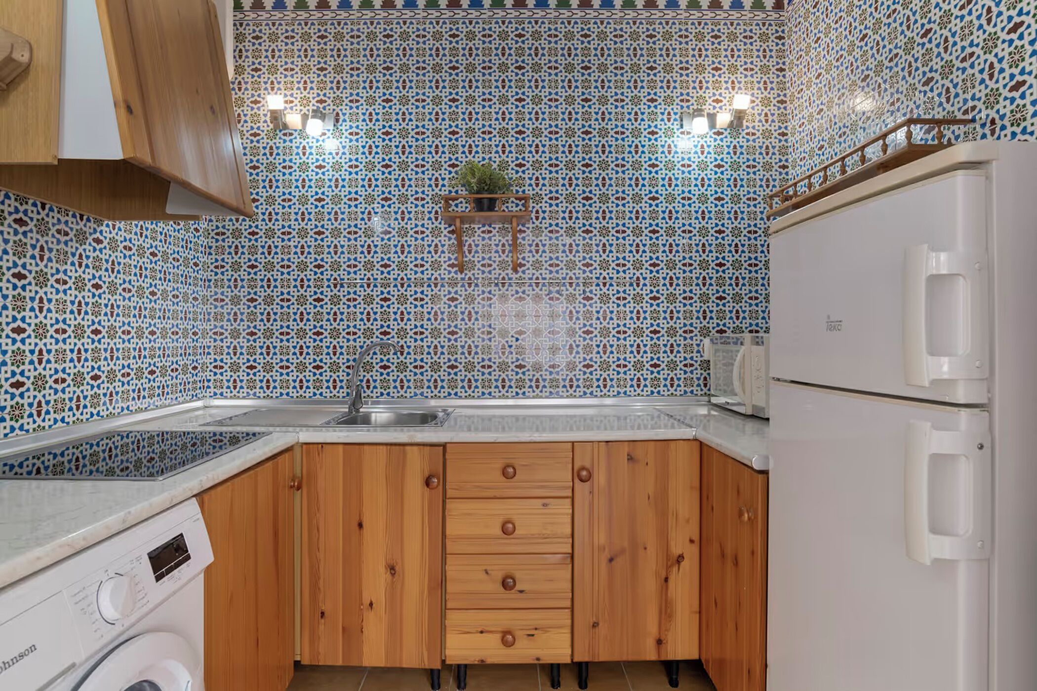 Fridge, microwave, cookware/dishes/utensils