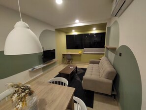 Smart TV - Cozy apartment in heart of Santa Tecla (Santa Tecla)