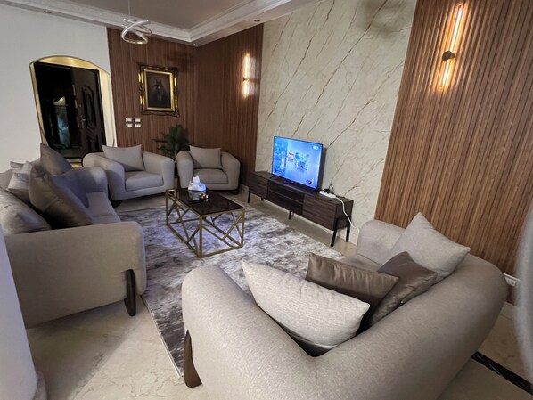 Living area - New Cairo villa (Cairo)