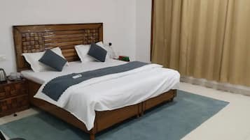 Soundproofing, iron/ironing board, free WiFi, bed sheets