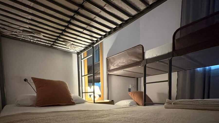 Meridian Rooms