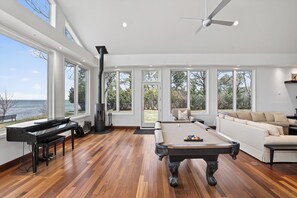 Games room - Chesapeake Bay Retreat W/Breathtaking Views (Rock Hall)