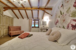 3 habitaciones, tabla de planchar con plancha y wifi gratis 