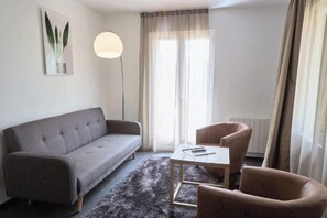 Room - The Originals Hôtel le Cise Restaurant Chambres et Suites (Ault)