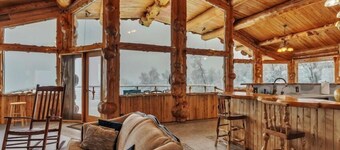 6810 Orchid Dr, Salcha, AK - Log Cabin with Mountain Views, Sauna Included