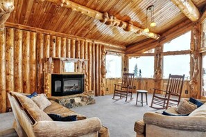 Living area - 6810 Orchid Dr, Salcha, AK - Log Cabin with Mountain Views, Sauna Included (Salcha)