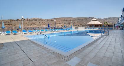 Vacances 'Taurito's Sea Sunset View' avec vue sur la mer, piscine partagée et Wi-Fi