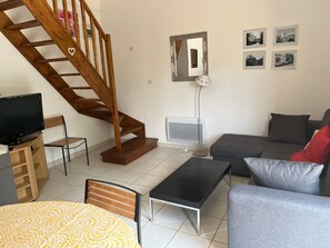 TV, DVD player, stereo