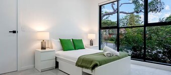 Entire 2 Bedroom House Nearby Hurstville