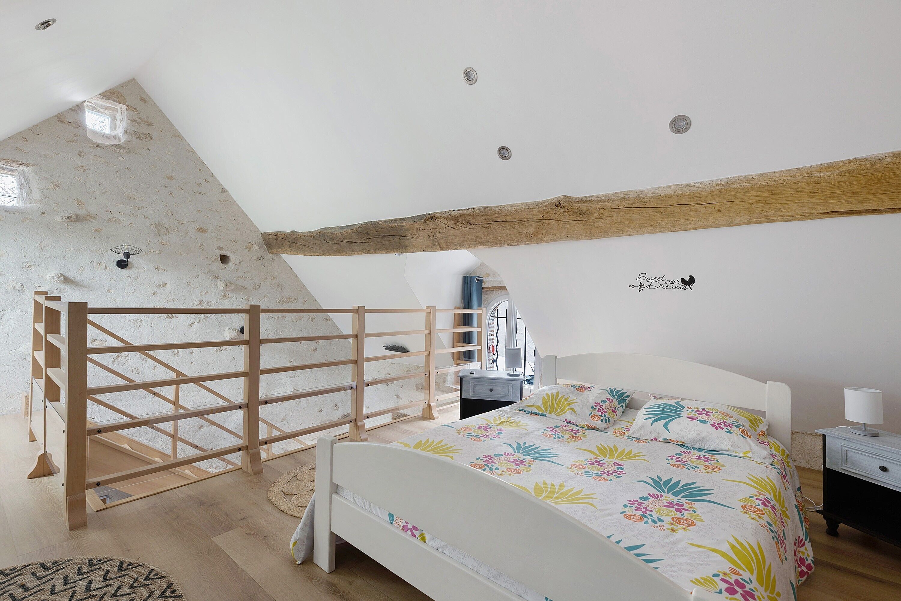 3 chambres, fer et planche à repasser, Wi-Fi gratuit, draps fournis