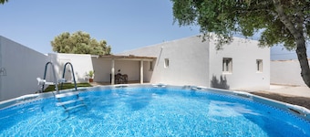 Maison de vacances 'Casa De La Noria' avec piscine privée, Wi-Fi et climatisation