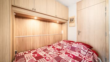 1 bedroom, free WiFi, bed sheets, wheelchair access