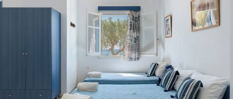 1 bedroom, free WiFi, bed sheets