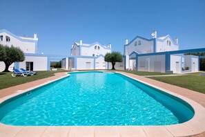 Pool - Villa 'Alto do Perogil Pool' with Mountain View, Wi-Fi, and Air Conditioning (Tavira)