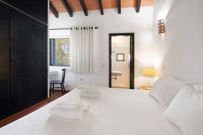 2 Schlafzimmer, Bügeleisen/Bügelbrett, Bettwäsche