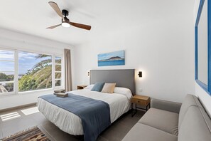 5 bedrooms, iron/ironing board, WiFi, bed sheets - Home2Book Alma Atlántica, Casa (San Bartolomé)