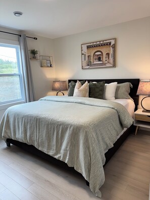 4 Schlafzimmer, Schreibtisch, kostenloses WLAN, Bettwäsche