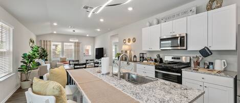 Microwave, oven, stovetop, dishwasher