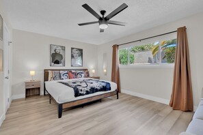 4 chambres, fer et planche à repasser, Wi-Fi, draps fournis