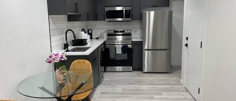 Microwave, oven, stovetop, dishwasher