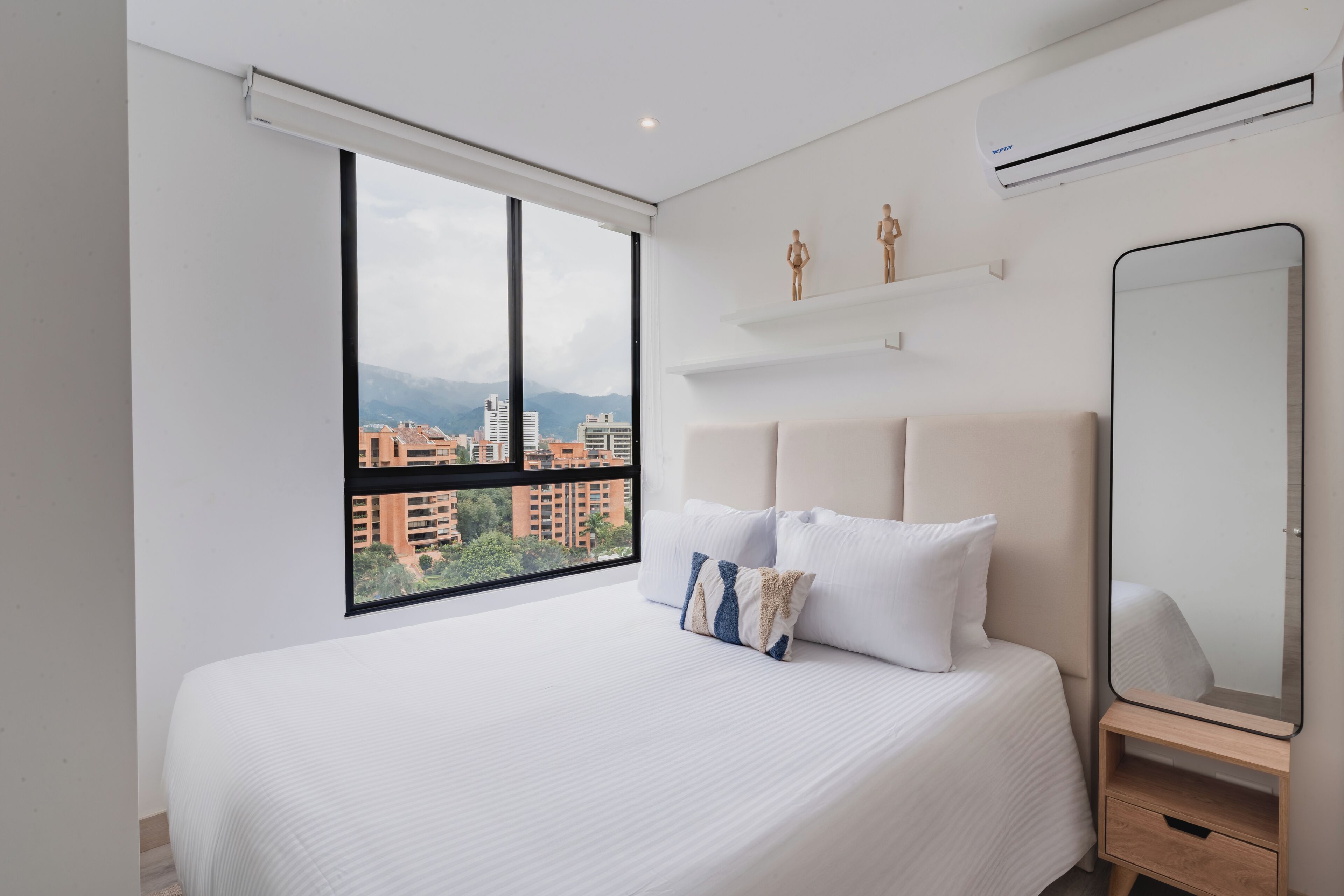 Loft, 2 Bedrooms | In-room safe, individually furnished, blackout drapes