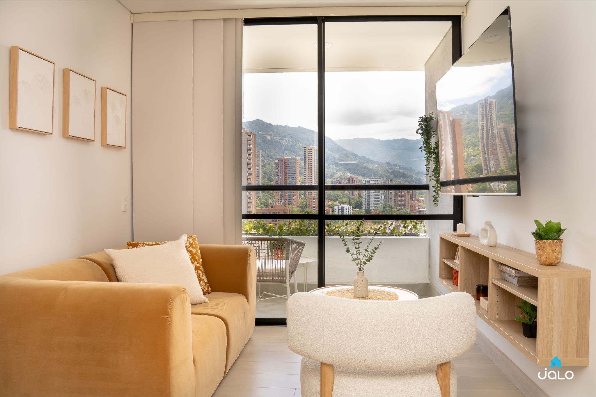 Luxury Loft, 2 Bedrooms | Living area | 55-inch Smart TV with cable channels, fireplace, heated floors