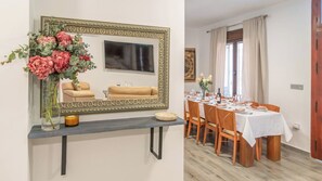 Dining - El Real de Magiaza Riogordo by Ruralidays (Málaga)