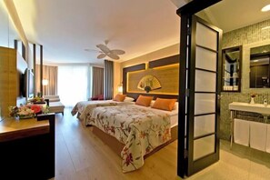 Cots/infant beds