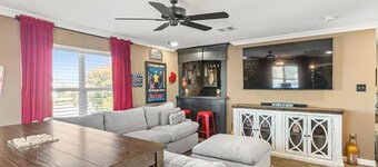 4-bedroom house in delightful McKinney with WiFi, AC. Enjoy your stay