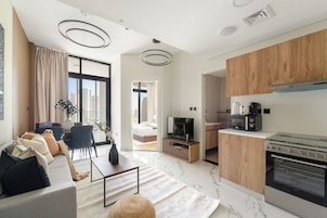 Apartamento econômico | Área de estar | Smart TV 50 polegadas com canais digitais
