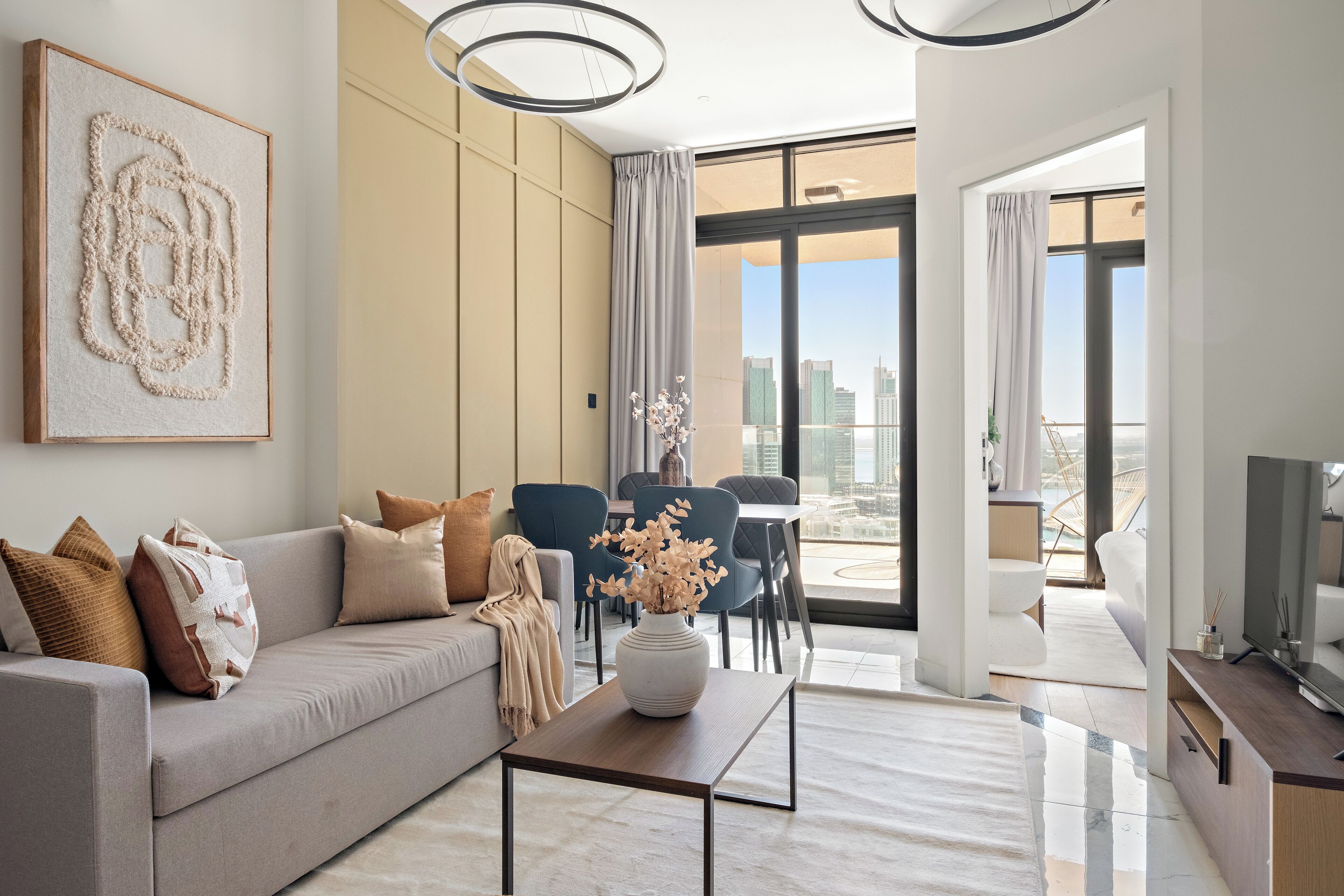 Apartamento familiar | Zona de estar | Smart TV de 50 pulgadas con canales digitales