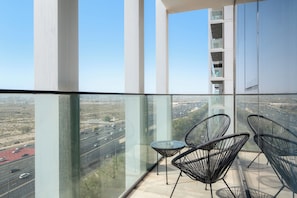Appartement Confort, balcon, vue ville | Vue depuis le balcon